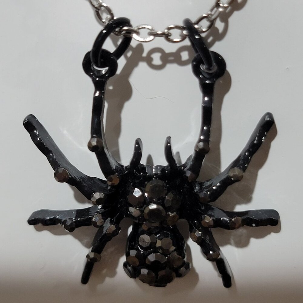 Sparkling Spider Necklace